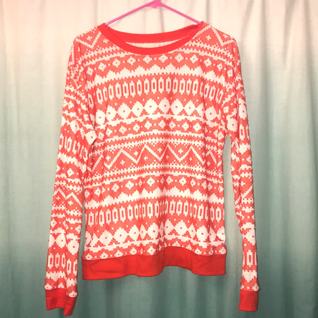 Hinge Patterned Long Sleeve